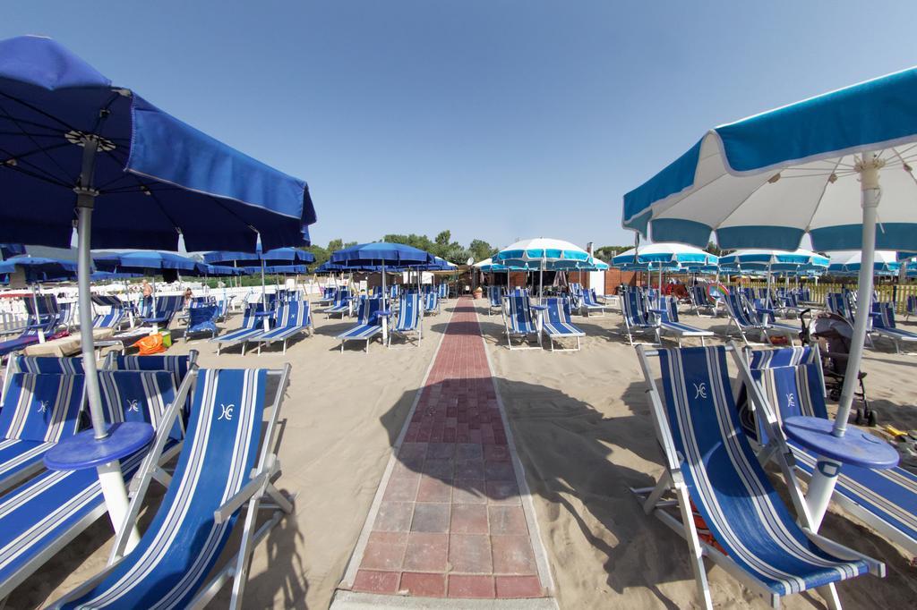 Hotel Capo Circeo Centro Benessere & Padel San Felice Circeo Exterior photo