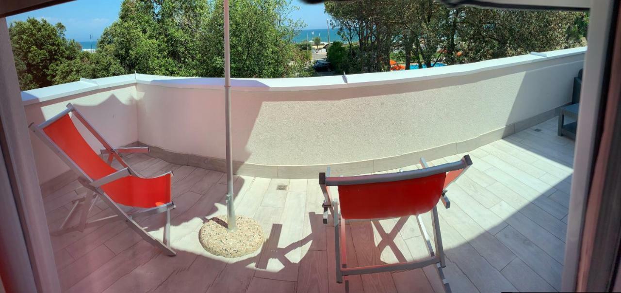 Hotel Capo Circeo Centro Benessere & Padel San Felice Circeo Exterior photo